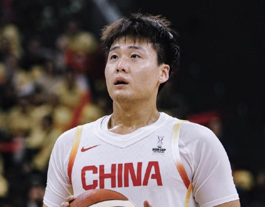 赵睿转会费创CBA历史纪录?北青:这种说法显然与事实不符